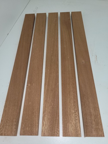 Sapele timber 500 - @, x