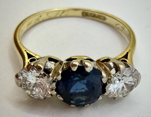 Vintage 18ct gold sapphire - vintage,