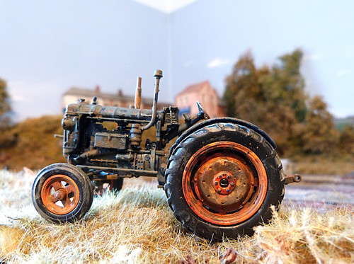 Universal hobbies fordson - universal,
