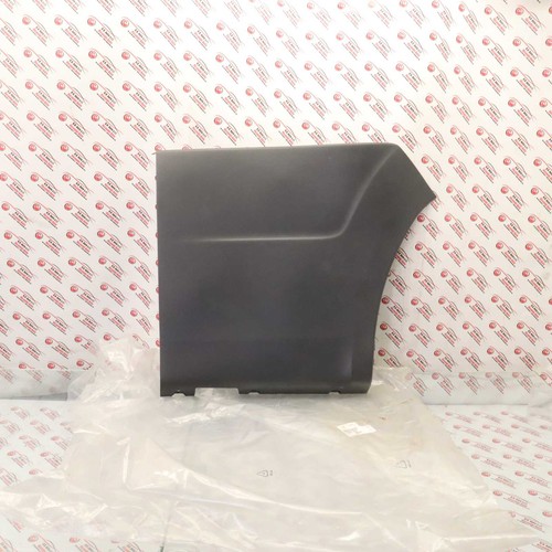 Rear fender trim right - fender,