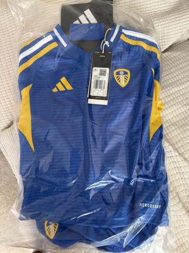 Leeds united kit 2025 2026 - leeds,