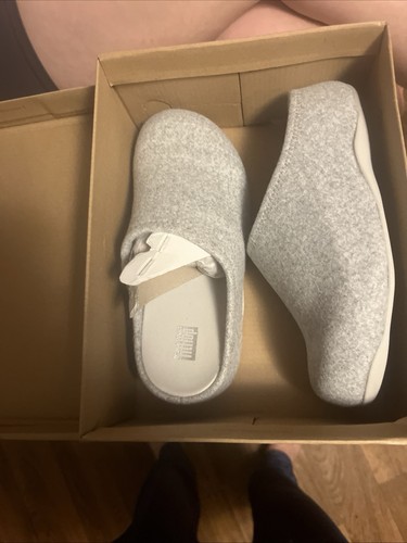 New box fitflop - shuv, felt