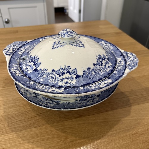 Britannia pottery peony tureen - britannia,