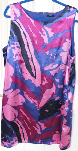 Ladies dress lovely - m&co,