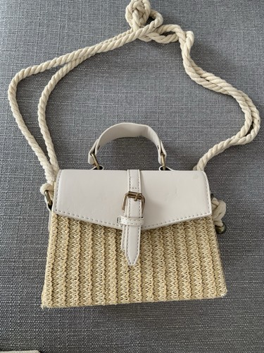 Woven straw crossbody - straw,