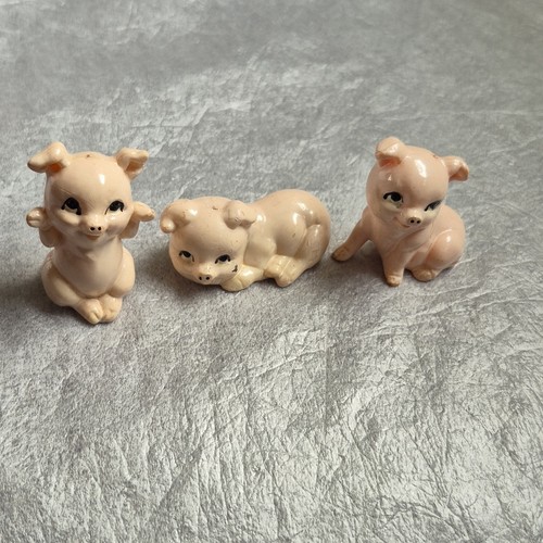 Vintage plastic pig family - vintage,