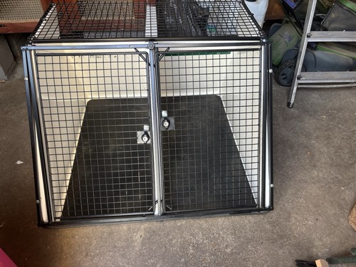 Lintran car dog - car, cage/crate