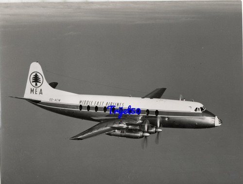 9x7 photo vickers - b&w,