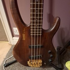 Electric Bass Guitar Hohner Professional B-Bass Drop D  + Fender rumble 100
