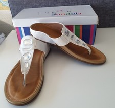 Lunar Sandals Size 6 White Diamante Thong Wedge Slip On Sandals !