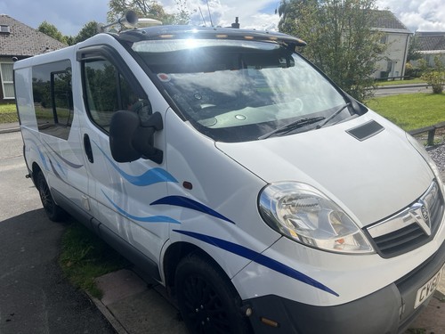 Vauxhall vivaro day van - day,