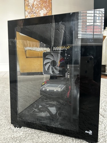 Aerocool gaming desktop tower - desktop,