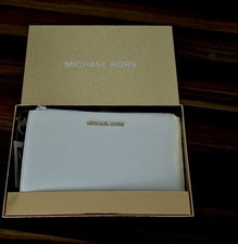 Michael Kors Jet Set Wristlet