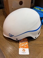 NEW IN BOX Palm Half Shuck