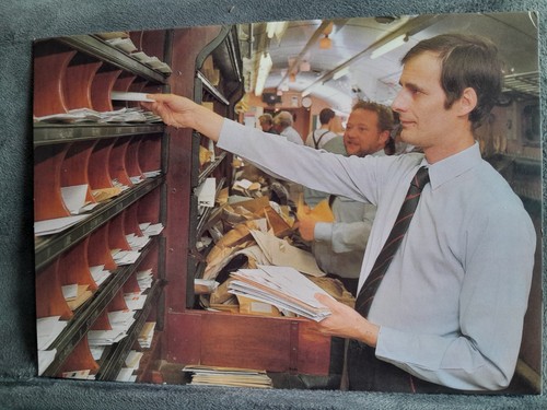 Royal mail travelling - royal,