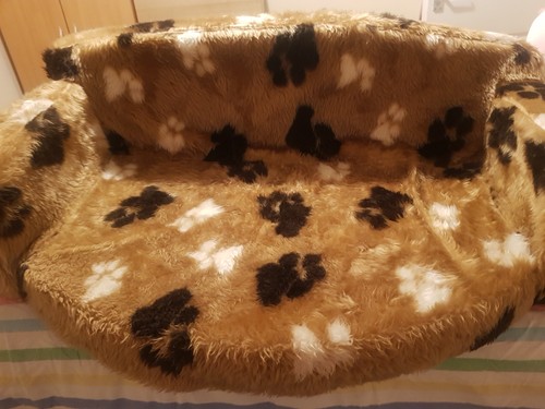 Dog sofa never used - dog, sofa.