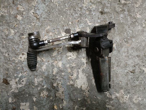 Yamaha xz550 vision gear - vision, lever