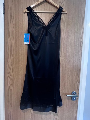 Pretty black silky - nylon,