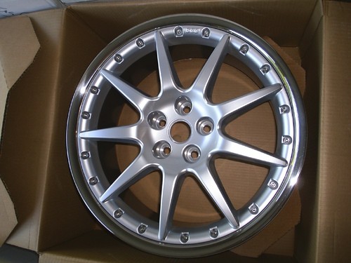 Genuine jaguar xkr xk8 - genuine,