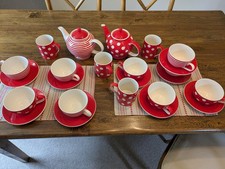 Whittard of Chelsea Cappuccino Cups And Teapots