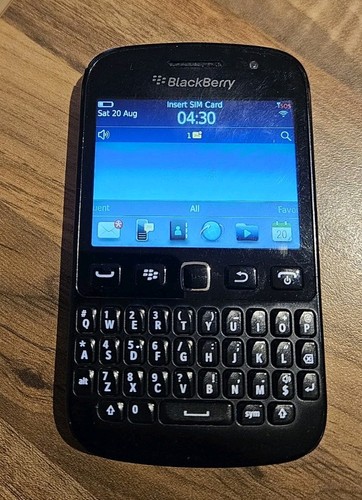 Blackberry 9720 02 - blackberry,