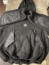 READ 👀Nike ACG Ninja Fleece