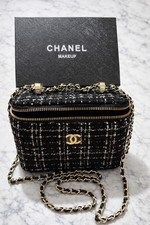 Chanel  Make up Filigree Tweed