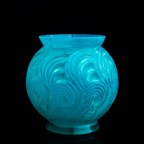 Rene lalique opalescent bresse - lalique,