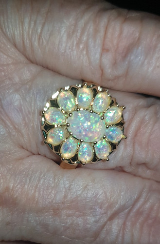 9ct gold opal cluster - 9ct,