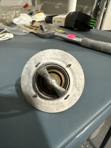 Cummins genuine oem thermostat - cummins,