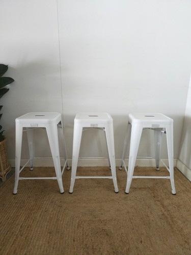 Retro style metal - , buschman