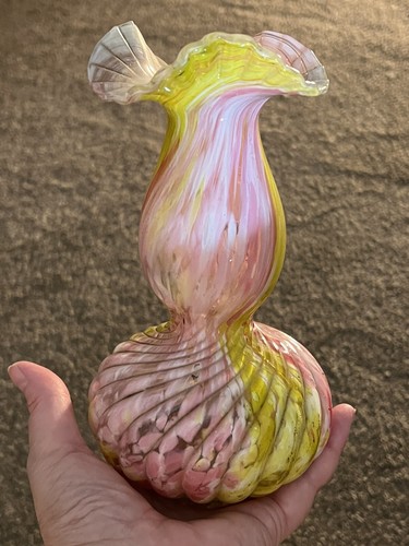 Fine antique victorian swirly - fine,