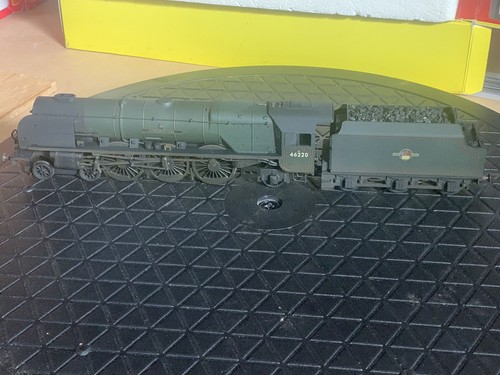 Hornby stanier coronation - hornby,
