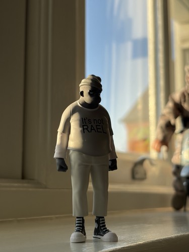 Russel the gorillaz - russel, of