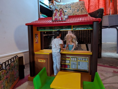 1982 barbie mcdonalds playset - barbie,