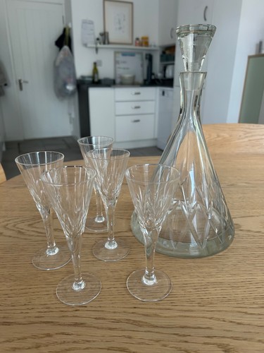 Dartington crystal decanter