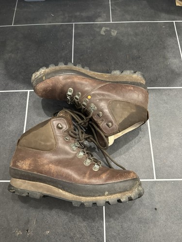 Brasher boots size mens - size, 8