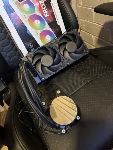 Specialists 240mm aio - pc,