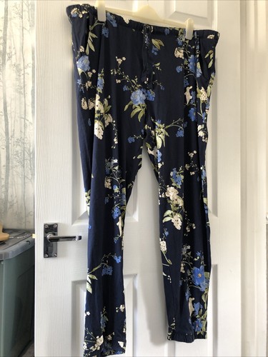 Ladies navy floral - navy,