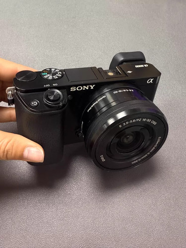 Sony alpha a6000 - sony,