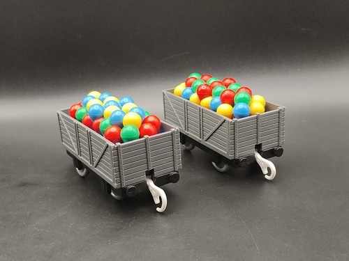 Tomy trackmaster rosie cargo - tomy, rosie's