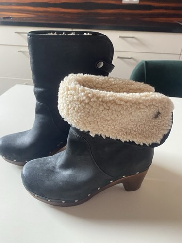 Ugg boots - ugg,