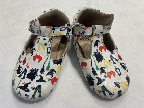 Monkey feet mary - jane, shoes