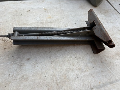 Car jack merallifacture - ,