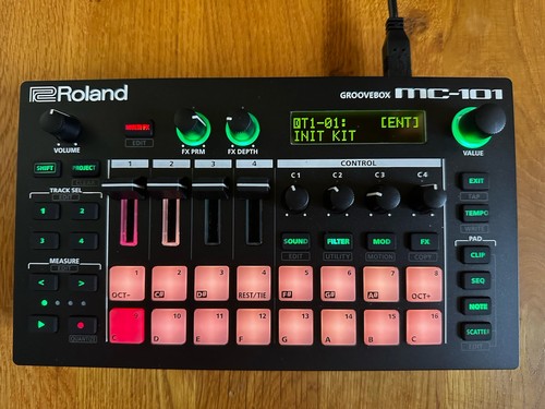 Roland 101 digital - roland,