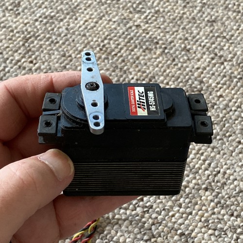 Hitec 5745 digital servo - mg,