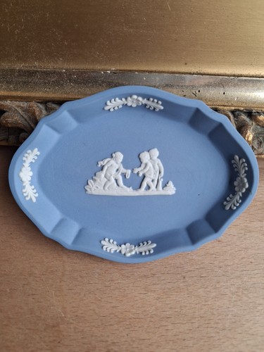 Jasperware wedgewood trinket - wedgewood,