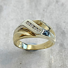 9 ct Gold Diamond .16ct Two Tone Gents Twist Ring 375 9k Yellow Gold - Size U