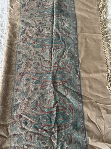 Kashmiri pashmina shawl - kashmiri,