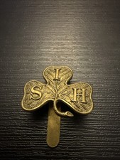 BRITISH ARMY SOUTH IRISH HORSE BRASS CAP BADGE BU